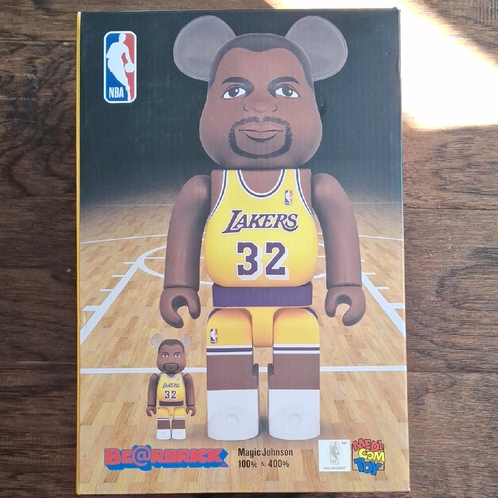 Magic Johnson Lakers Bearbrick Figure